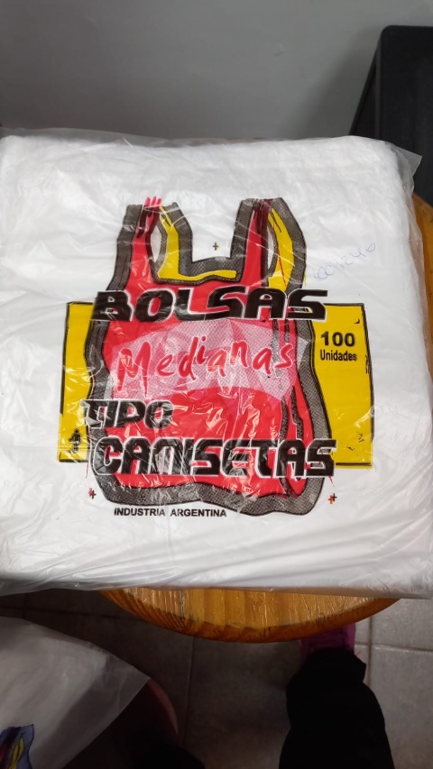 BOLSA CAMISETA AD REF MED X 100 F./NEGRA