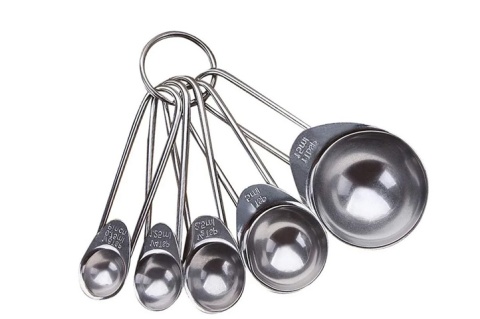 CUCHARA MEDIDORA DE ACERO SET X 5