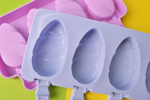 MOLDE SIL HELADO HUEVO 4C C/LINEAS